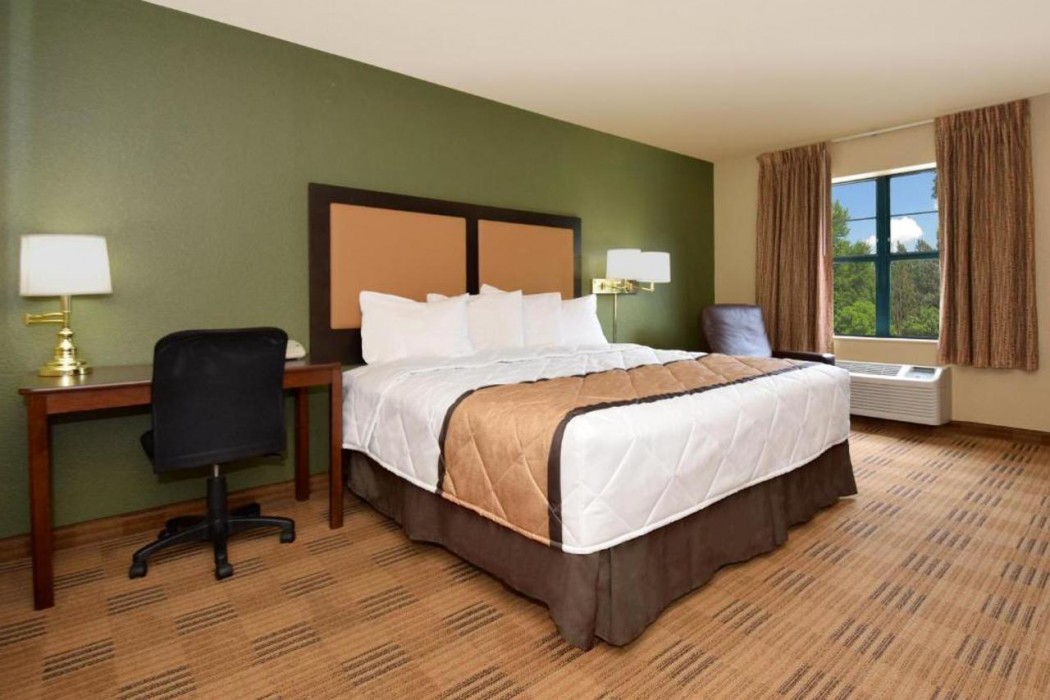 MainStay Suites Rochester South Mayo Clinic 12/25