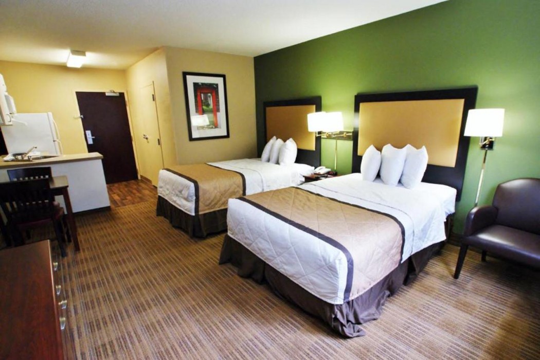MainStay Suites Rochester South Mayo Clinic 14/25
