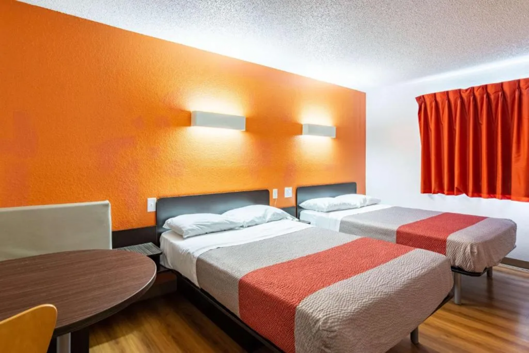 Motel6 Salisbury, MD 22/63