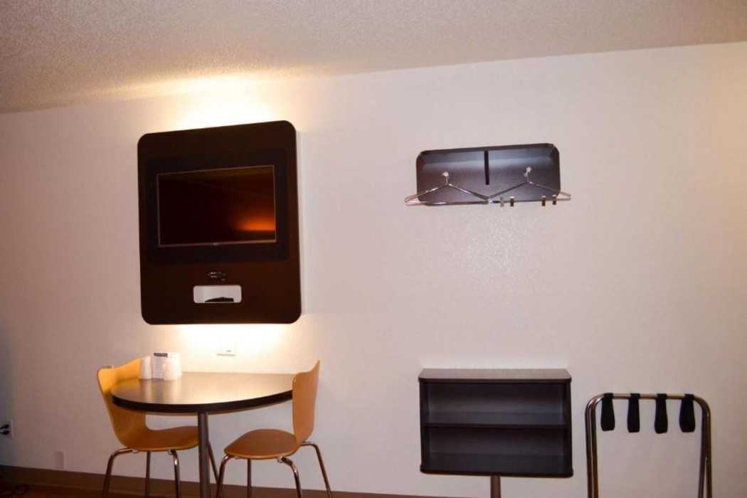 Motel6 Kingsland, GA - Kings Bay Naval Interstate 95 10/30