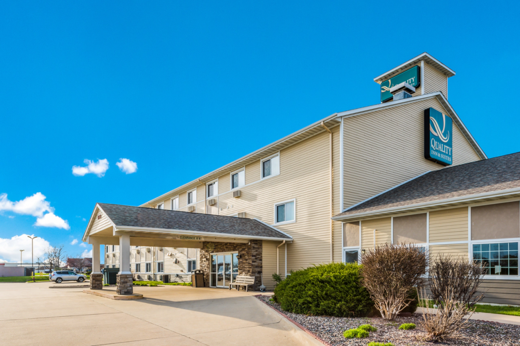 Quality Inn & Suites Eldridge Davenport North 1/31