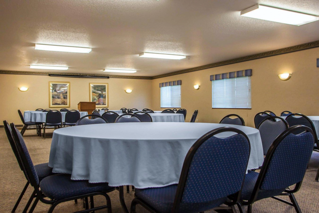 Quality Inn & Suites Eldridge Davenport North 6/31