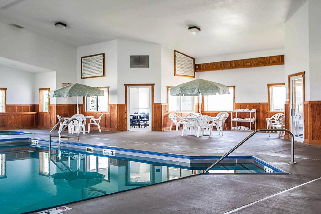 Quality Inn & Suites Eldridge Davenport North 12/31