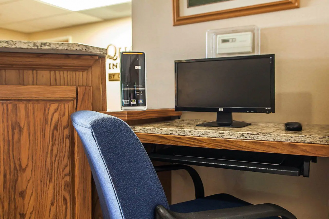 Quality Inn & Suites Eldridge Davenport North 8/31