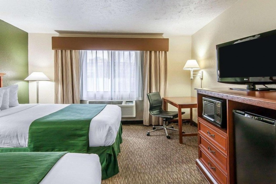 Quality Inn Downtown Convention Center 11/26