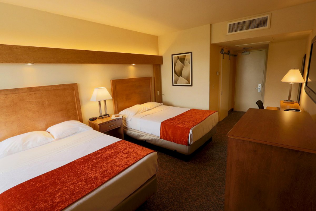 Kellogg West Conference Center &amp; Hotel 11/32
