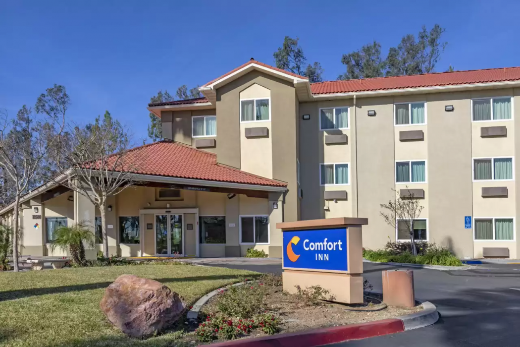 Comfort Inn Fontana, CA 1/26