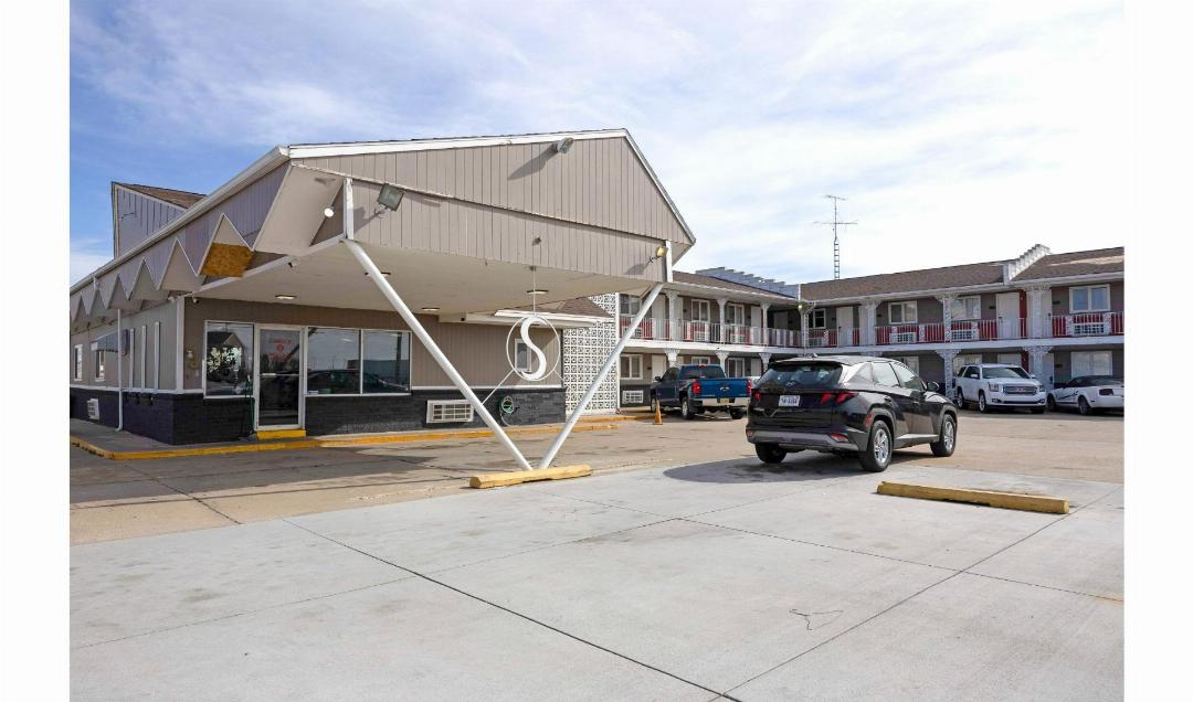 Circle S Motel Cozad I-80 in Cozad - NE