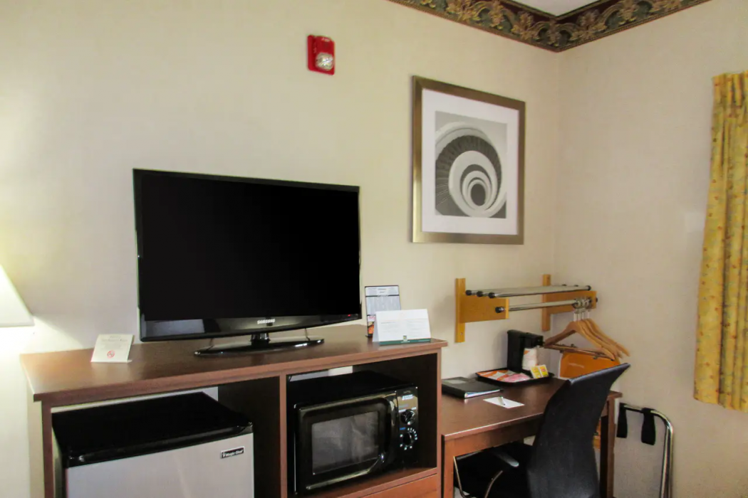 Quality Inn Sawyer, MI 15/35