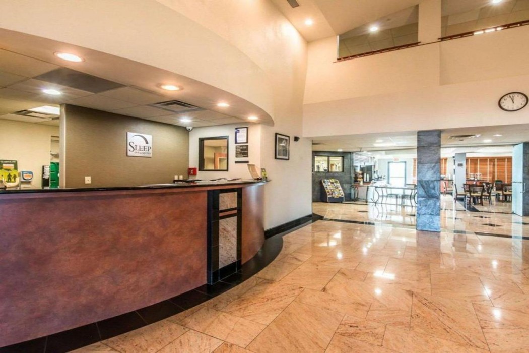 Sleep Inn and Suites Winchester 5/25