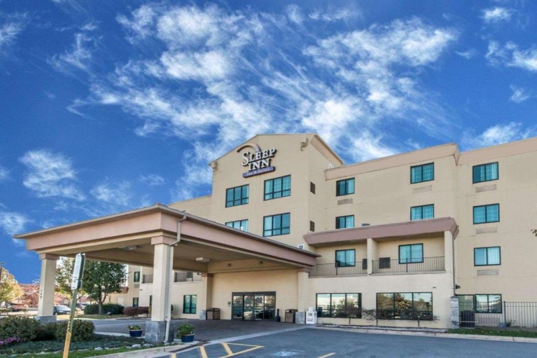Sleep Inn and Suites Winchester 1/25