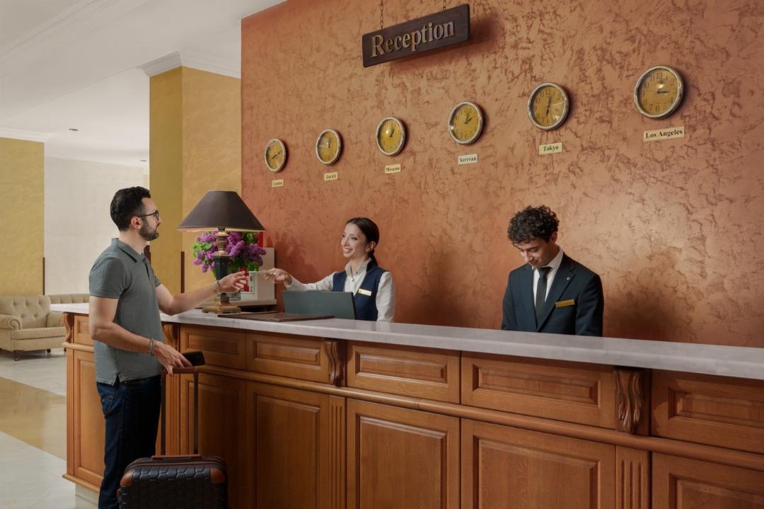 Lobby at ANI PLAZA HOTEL, YEREVAN