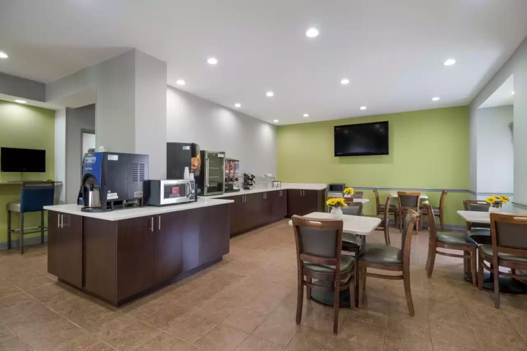 Quality Inn Shallotte near Ocean Isle Beach 24/42