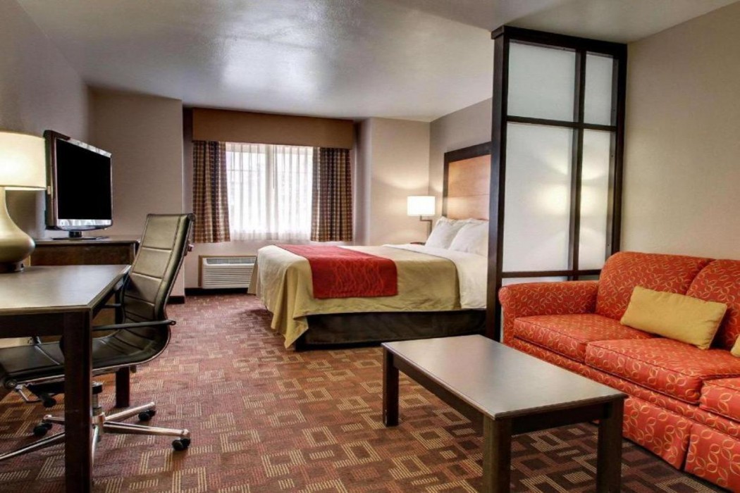 Days Inn by Wyndham Jackson Downtown 10/24