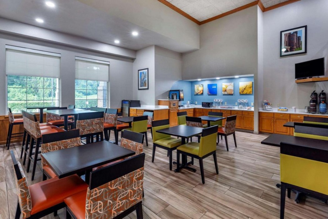 Comfort Inn Griswold, CT 16/31