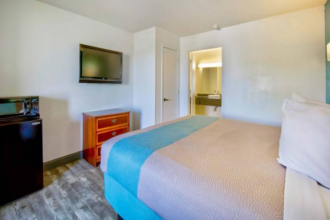 Motel6 Grand Rivers, KY 15/59