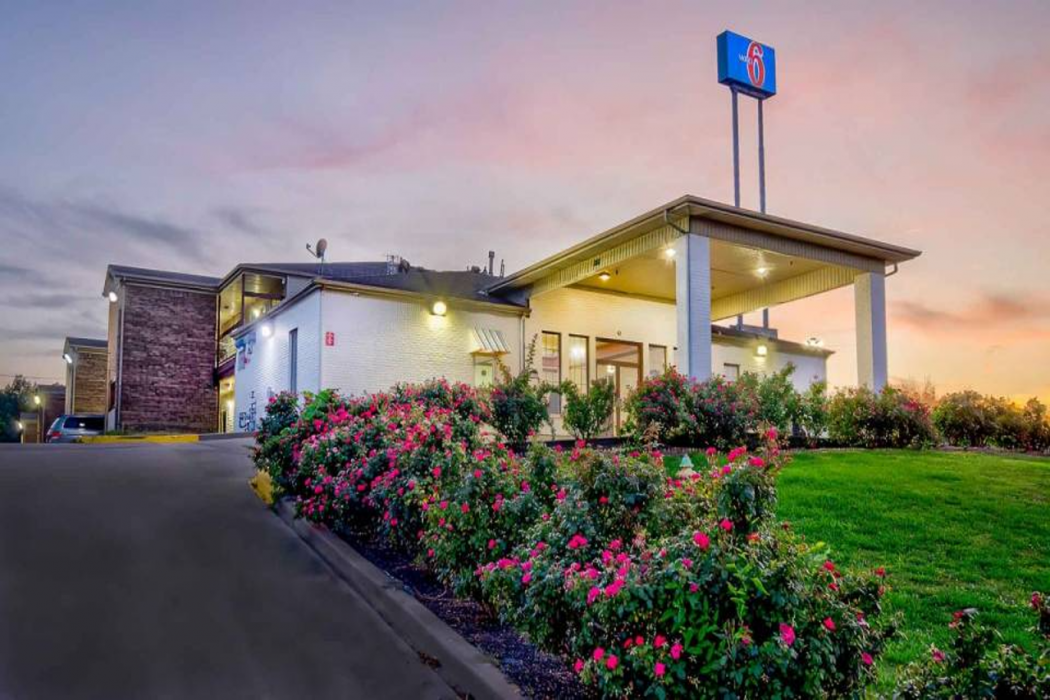 Motel6 Grand Rivers, KY in GRAND RIVERS - KY
