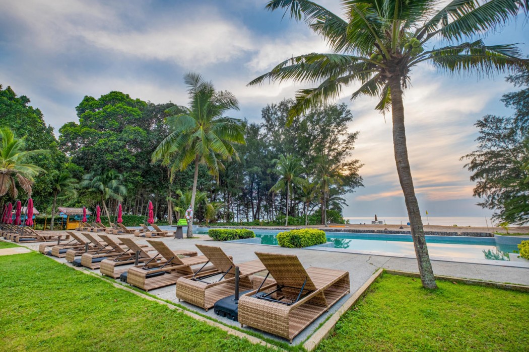 Estella Phuket Mai Khao Beach Resort 36/66