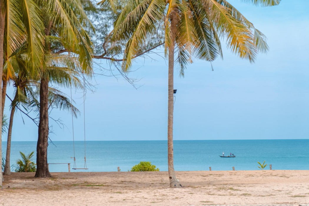 Estella Phuket Mai Khao Beach Resort 33/66