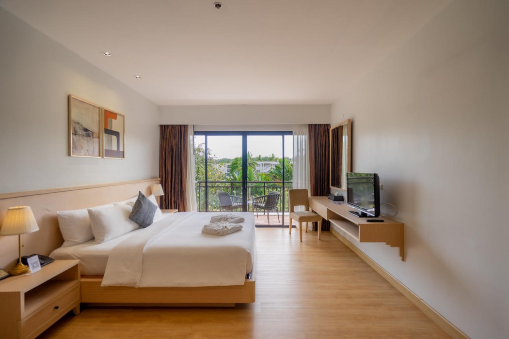 Estella Phuket Mai Khao Beach Resort 17/66