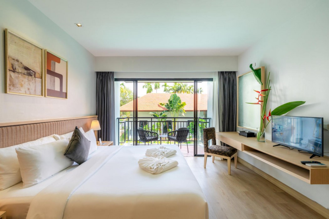 Estella Phuket Mai Khao Beach Resort 20/66
