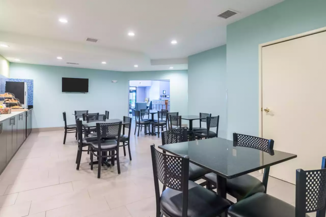 Quality Inn & Suites Alma I-40 11/26