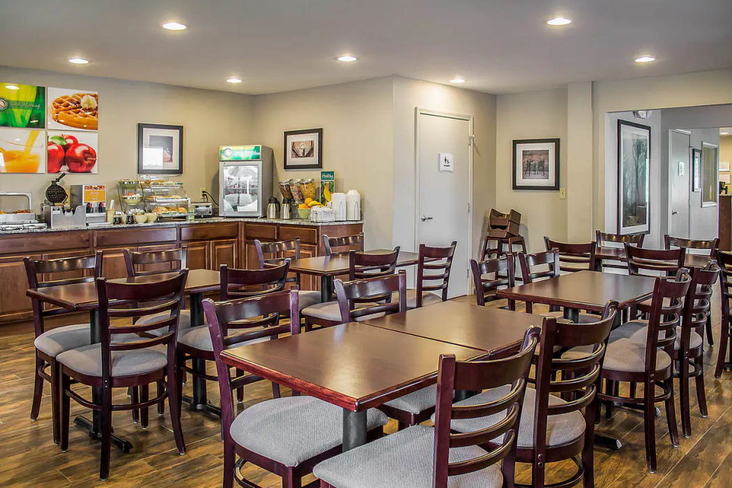 Quality Inn Cambridge 37/48