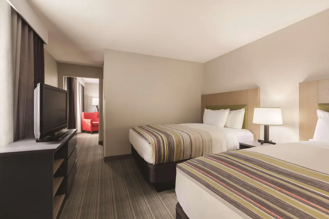Country Inn and Suites By Radisson Bakersfield, CA 6/23