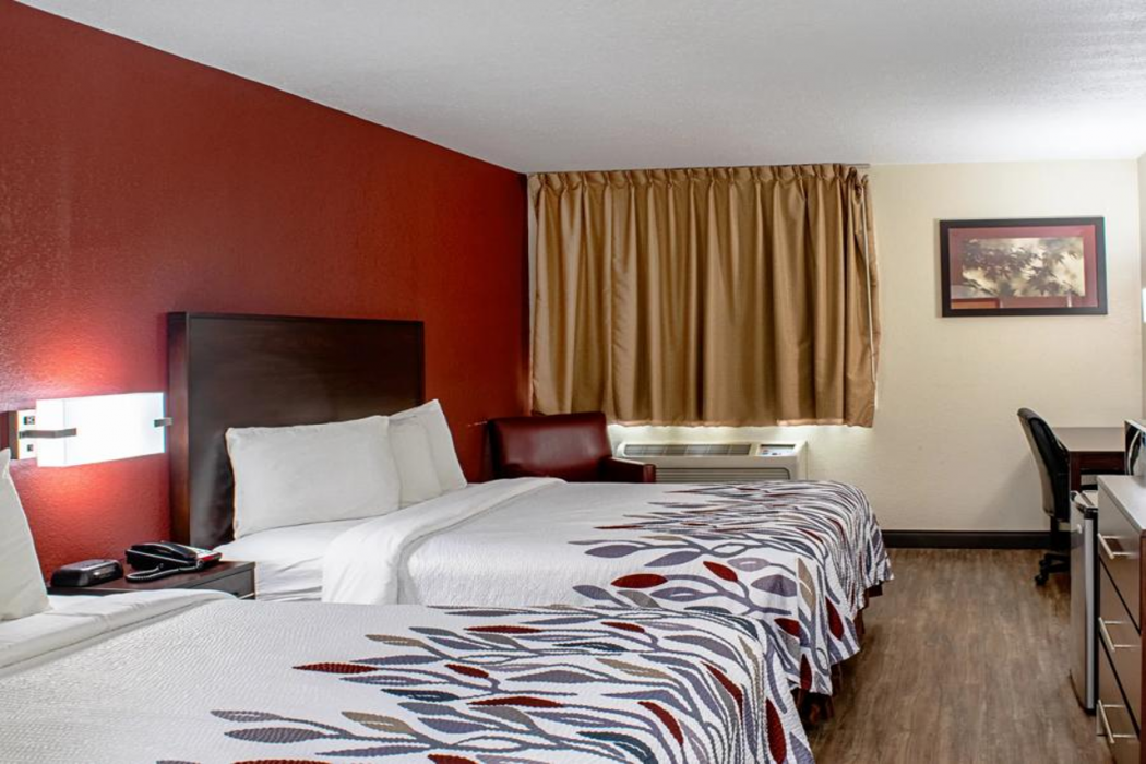 Red Roof Inn & Suites Middletown - Franklin 12/31