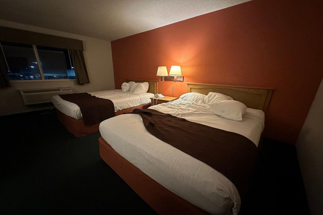 AmericInn by Wyndham Garden City 10/27