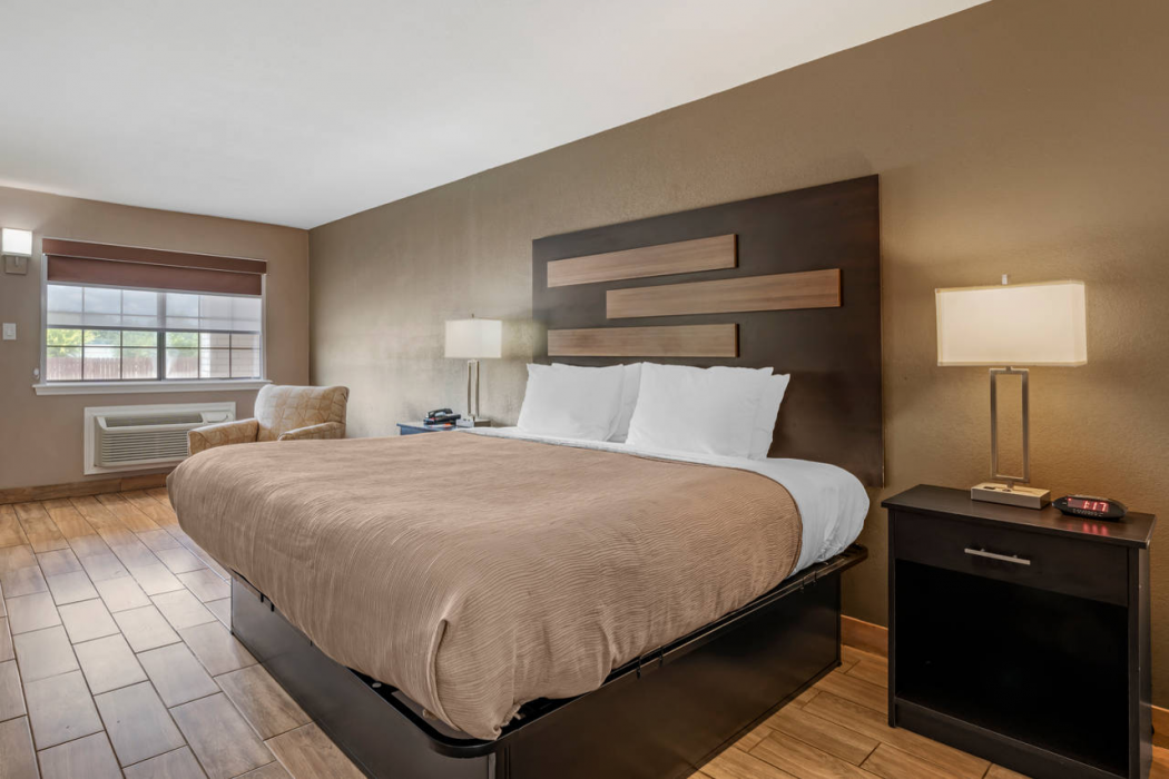 Quality Inn & Suites New Boston - Texarkana West 14/61