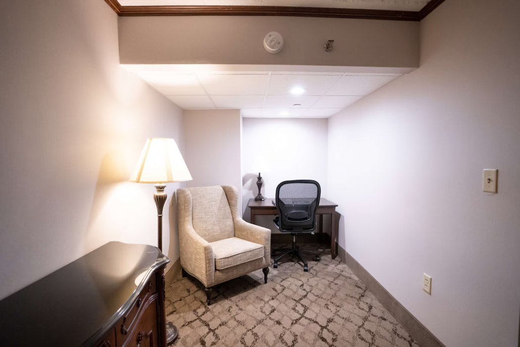 Best Western Plus Fairfield Executive Inn 29/67