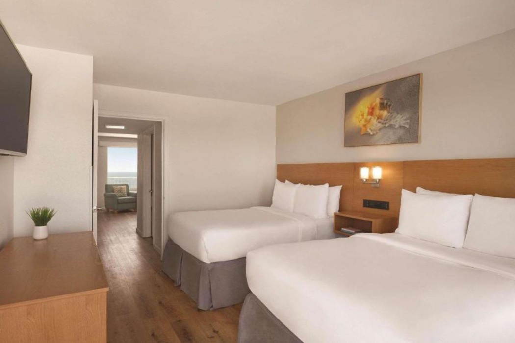 Radisson Beachfront Hotel - Panama City Beach 11/33