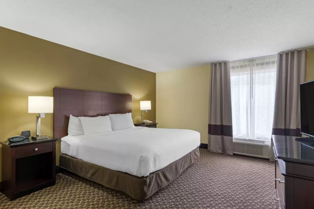 Comfort Suites Milledgeville 11/37