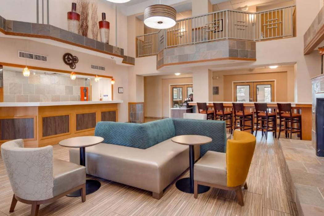 Best Western Plus Gateway Inn & Suites 7/34