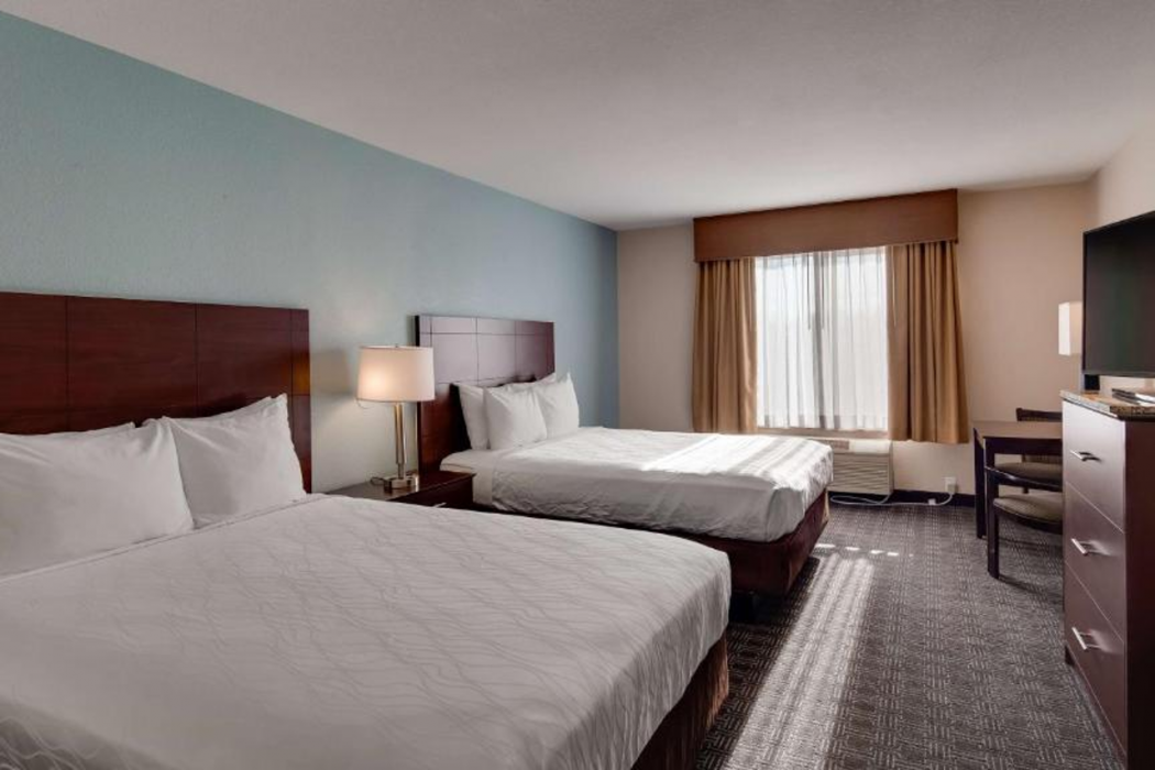 Best Western Plus Gateway Inn & Suites 14/34