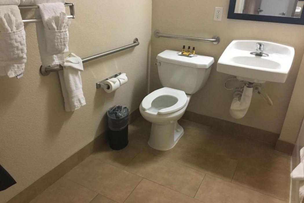 Best Western Plus Gateway Inn & Suites 18/34