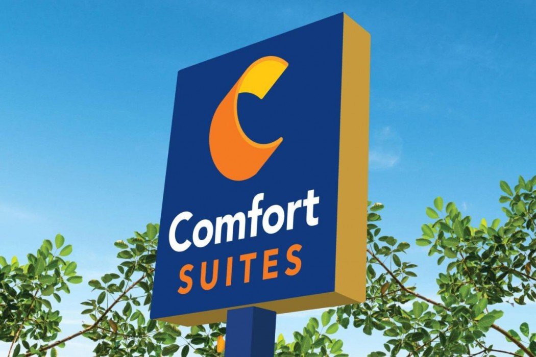 Comfort Inn & Suites Sheboygan I-43 1/13