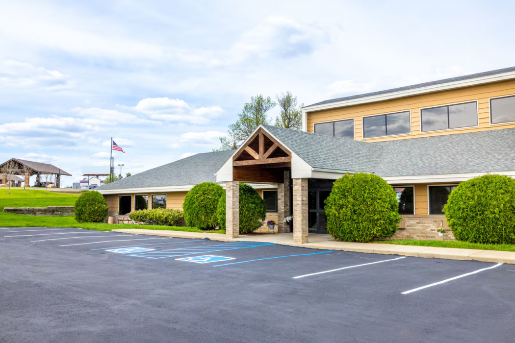 Americinn By Wyndham Dickinson 2/39