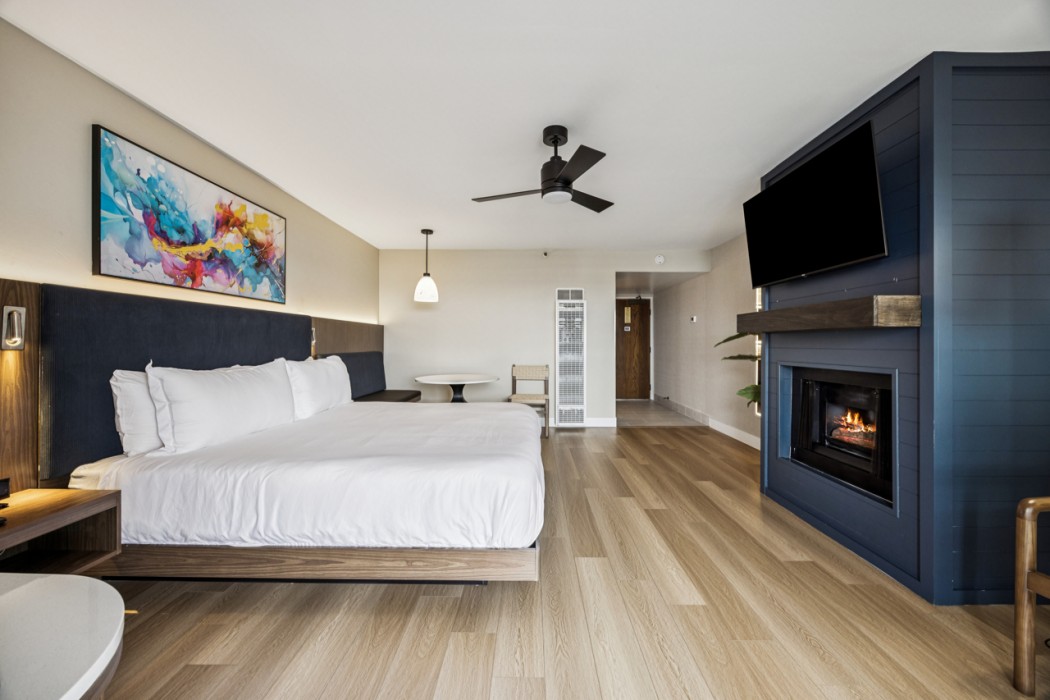 456 Embarcadero Inn Suites 24/77