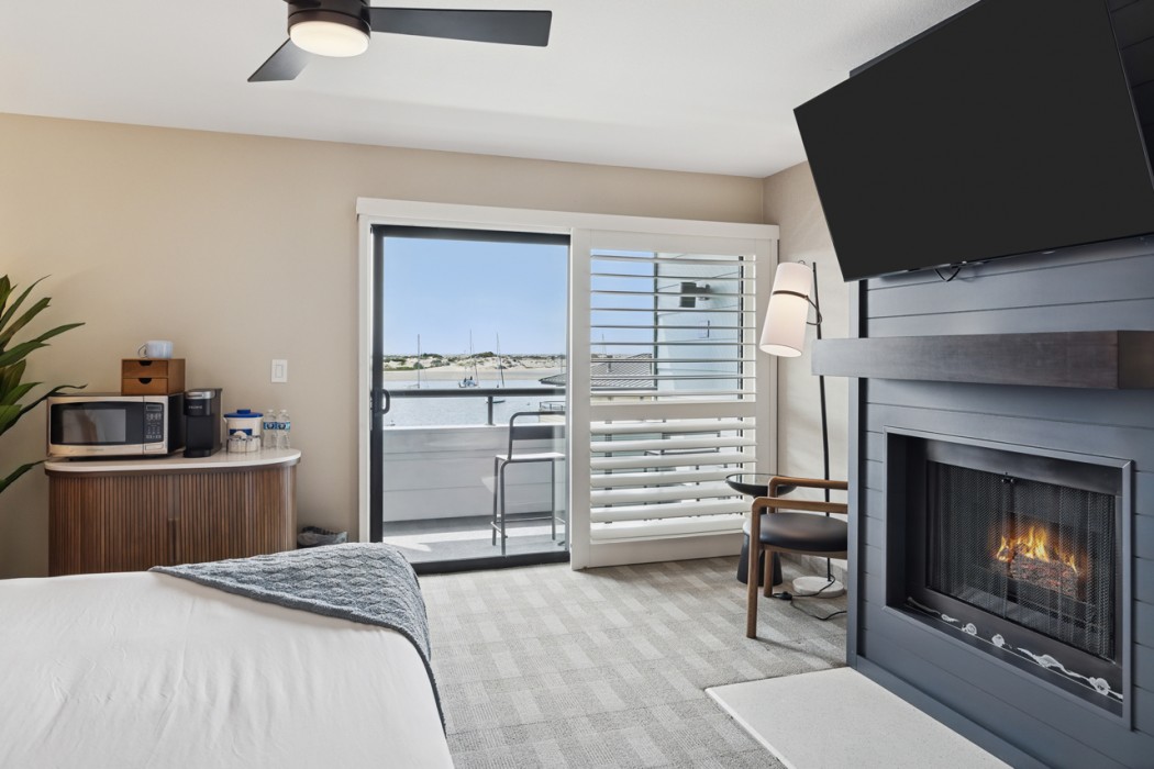 456 Embarcadero Inn Suites 31/77