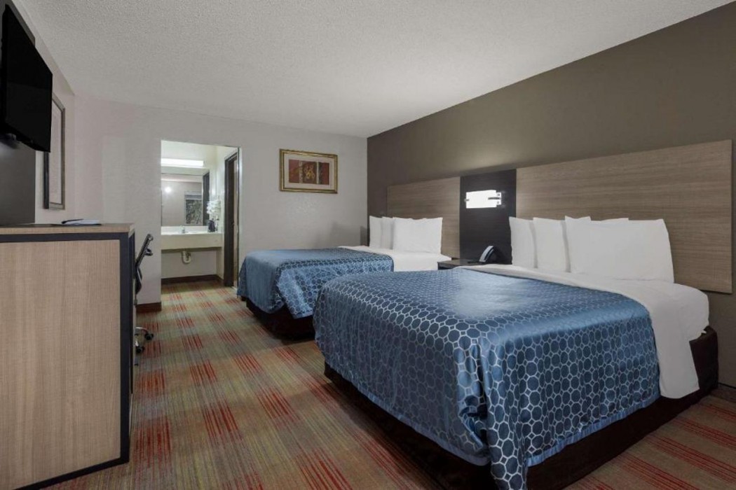 Rodeway Inn Ardmore I-65 10/20