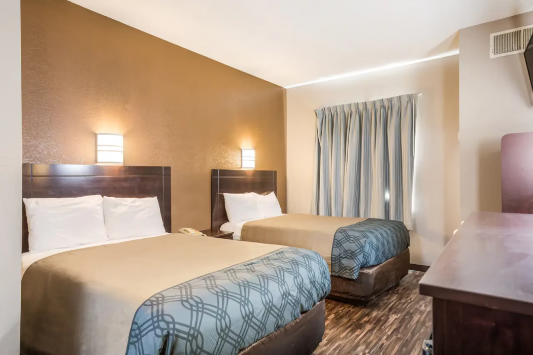 Econo Lodge Morristown West 10/19