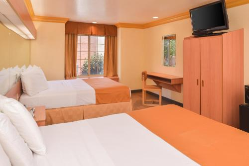 H3 Inn & Suites - LAX Airport 6/17