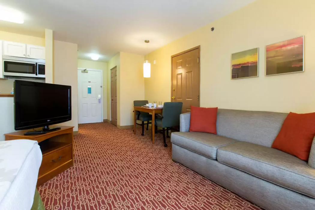 MainStay Suites Sterling near Dulles Town Center 5/19