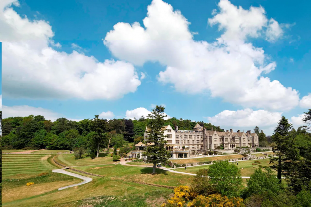 Bovey Castle 1/43