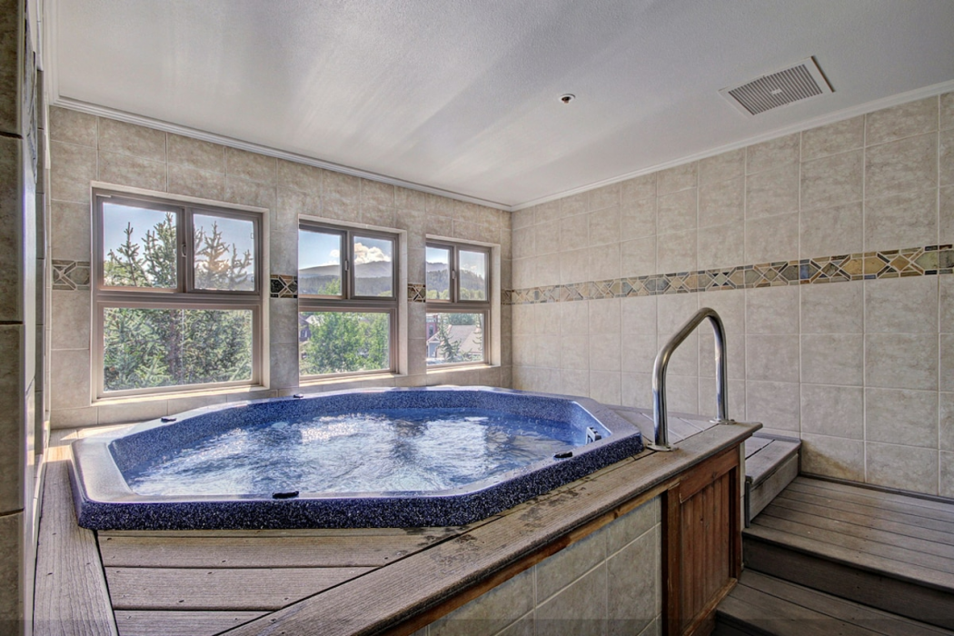 River Mountain Lodge by Breckenridge Hospitality 34/60