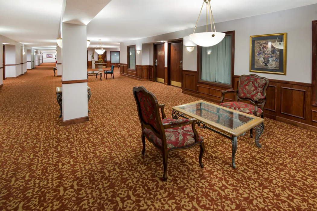 Quality Inn & Suites Cincinnati I-275 6/26
