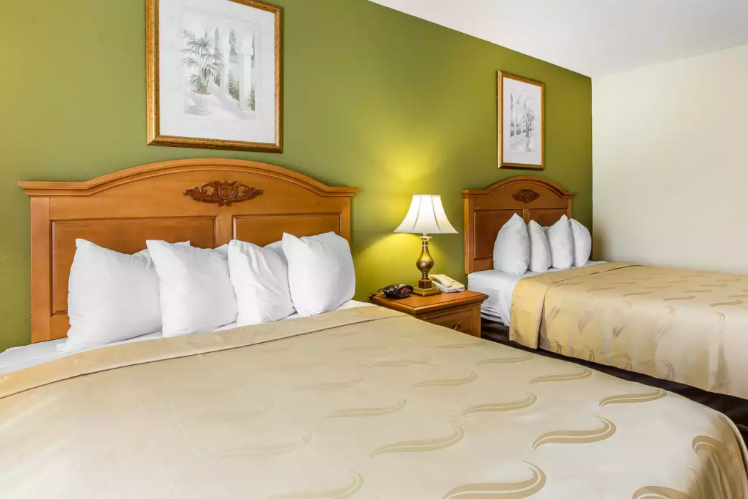 Quality Inn Hanceville US Hwy 31 18/44