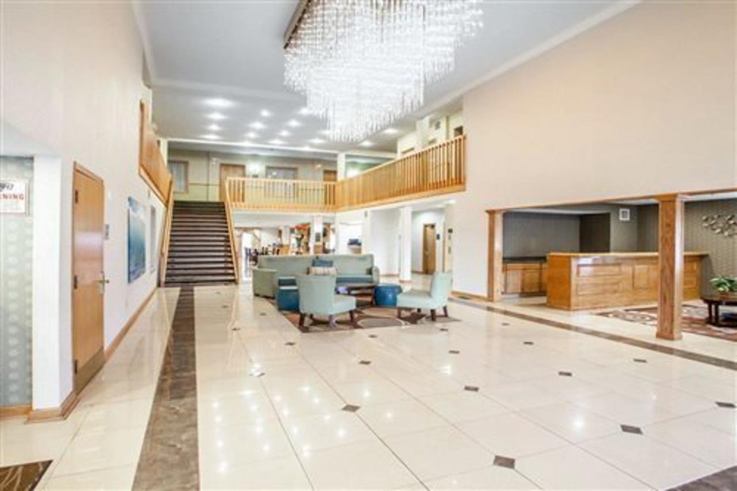 Comfort Inn Bourbonnais Near I-57 5/38
